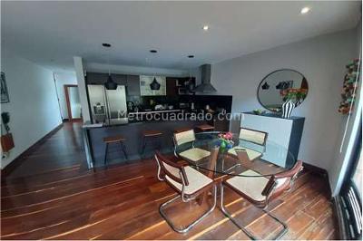 Apartamento de 5 alcobas en venta en Chapinero Alto, Bogotá, 207 m² · foto 9 de 13