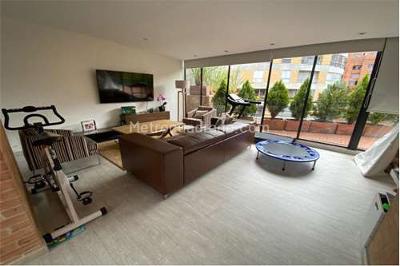 Apartamento de 5 alcobas en venta en Chapinero Alto, Bogotá, 207 m² · foto 11 de 13
