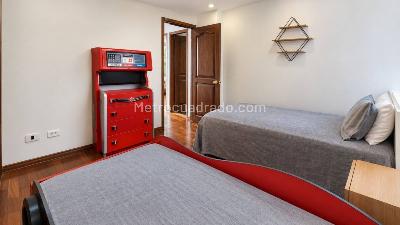 Apartamento de 3 alcobas en venta en Santa Barbara Occidental, Bogotá, 140 m² · foto 10 de 15