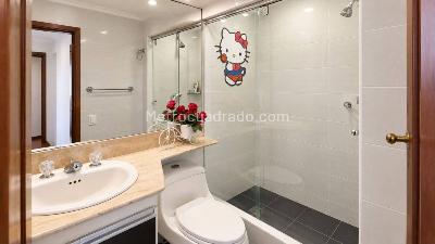 Apartamento de 3 alcobas en venta en Santa Barbara Occidental, Bogotá, 140 m² · foto 9 de 15