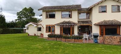 Casa de 4 alcobas en venta en Guaymaral, Bogotá, 360 m² · foto 4 de 20