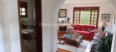 Casa de 4 alcobas en venta en Guaymaral, Bogotá, 360 m² · foto 6 de 20
