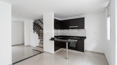 Casa de 4 alcobas en venta en Santa Paula, Villavicencio, 126 m² · foto 3 de 14