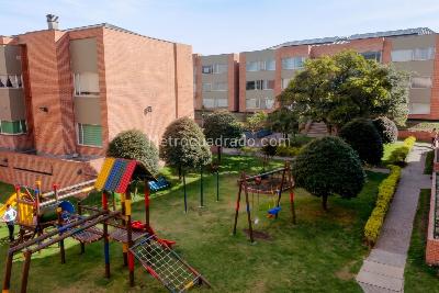 Apartamento de 3 alcobas en venta en La Esperanza Modelia, Bogotá, 99 m² · foto 13 de 15