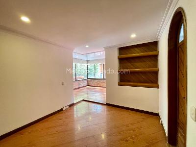 Apartamento de 2 alcobas en venta en Chico Alto, Bogotá, 88 m² · foto 16 de 20