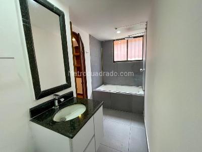 Apartamento de 2 alcobas en venta en Chico Alto, Bogotá, 88 m² · foto 20 de 20