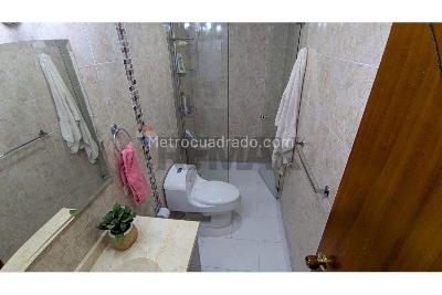 Casa de 5 alcobas en venta en El Recuerdo, Bogotá, 200 m² · foto 14 de 20