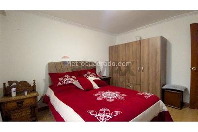 Casa de 5 alcobas en venta en El Recuerdo, Bogotá, 200 m² · foto 16 de 20