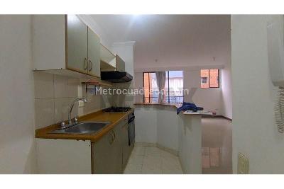 Apartamento en venta en Cedritos, Bogotá · foto 8 de 19