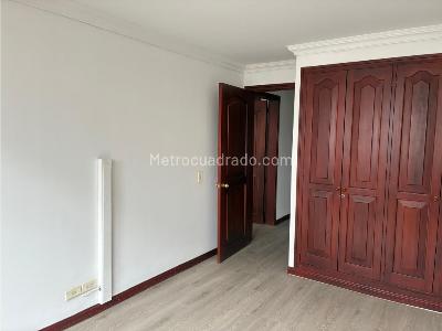 Apartamento en venta en Country Club, Bogotá · foto 10 de 20