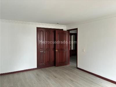 Apartamento en venta en Country Club, Bogotá · foto 7 de 20