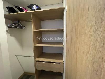 Apartamento de 3 alcobas en venta en El Velodromo, Medellín, 150 m² · foto 10 de 20