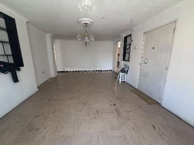 Apartamento en venta en Eduardo Santos, Bogotá · foto 4 de 19