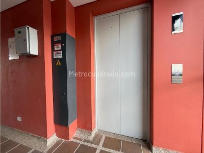 Apartaestudio en venta en Gran Americas, Bogotá, 19 m² · foto 16 de 16