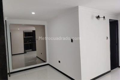 Apartamento de 2 alcobas en venta en Chapinero Central, Bogotá, 77 m² · foto 11 de 20