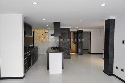 Apartamento de 2 alcobas en venta en Chapinero Central, Bogotá, 77 m² · foto 7 de 20
