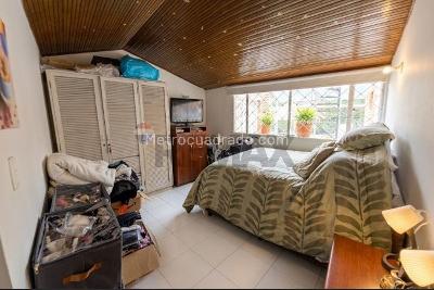 Casa de 5 alcobas en venta en Niza, Bogotá, 228 m² · foto 12 de 20