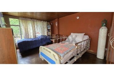 Casa de 5 alcobas en venta en Niza, Bogotá, 228 m² · foto 16 de 20