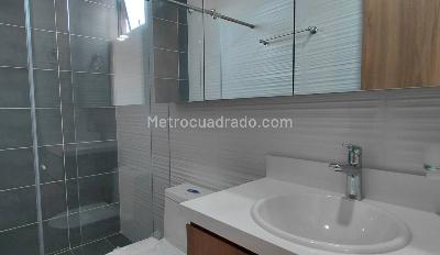 Apartamento de 3 alcobas en venta en Ciudad La Salle, Bogotá, 50 m² · foto 12 de 20