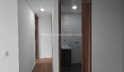 Apartamento de 3 alcobas en venta en Ciudad La Salle, Bogotá, 50 m² · foto 8 de 20