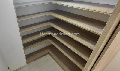 Apartamento de 2 alcobas en venta en Prado Veraniego, Bogotá, 67 m² · foto 4 de 17