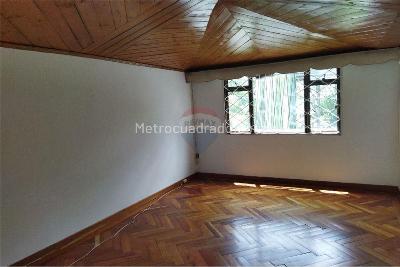 Casa de 5 alcobas en arriendo en Las Margaritas, Bogotá, 280 m² · foto 11 de 20