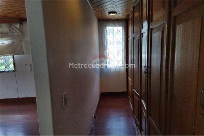Casa de 5 alcobas en arriendo en Las Margaritas, Bogotá, 280 m² · foto 13 de 20