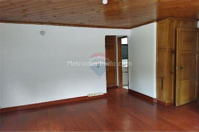 Casa de 5 alcobas en arriendo en Las Margaritas, Bogotá, 280 m² · foto 19 de 20