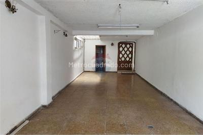 Casa de 5 alcobas en arriendo en Las Margaritas, Bogotá, 280 m² · foto 1 de 20