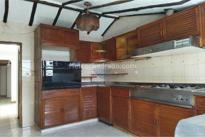 Casa de 5 alcobas en arriendo en Las Margaritas, Bogotá, 280 m² · foto 6 de 20