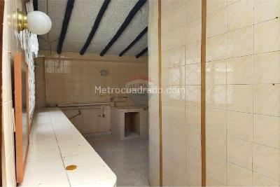 Casa de 5 alcobas en arriendo en Las Margaritas, Bogotá, 280 m² · foto 8 de 20