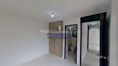 Apartamento de 3 alcobas en venta en Villa Del Sol, Bello, 49 m² · foto 10 de 17