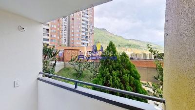 Apartamento de 3 alcobas en venta en Villa Del Sol, Bello, 49 m² · foto 5 de 17