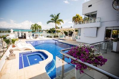 Casa de 5 alcobas en venta en Cn Campestre El Peñon, Girardot, 400 m² · foto 6 de 20