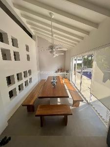 Casa de 5 alcobas en venta en Cn Campestre El Peñón, Girardot, 360 m² · foto 9 de 20