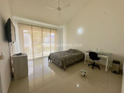 Casa de 5 alcobas en venta en Condominio Campestre El Peñón, Girardot, 290 m² · foto 16 de 20