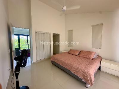 Casa de 5 alcobas en venta en Condominio Campestre El Peñón, Girardot, 290 m² · foto 17 de 20