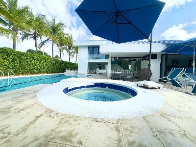 Casa de 5 alcobas en venta en Condominio Campestre El Peñón, Girardot, 290 m² · foto 2 de 20