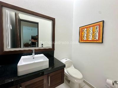 Casa de 5 alcobas en venta en Cn Campestre El Peñón, Girardot, 500 m² · foto 10 de 16