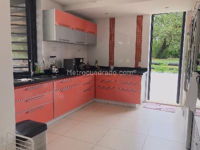 Casa de 5 alcobas en venta en Cn Campestre El Peñón, Girardot, 700 m² · foto 10 de 15