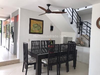 Casa de 5 alcobas en venta en Cn Campestre El Peñón, Girardot, 700 m² · foto 8 de 15