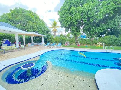 Casa de 4 alcobas en venta en Cn Campestre El Peñón, Girardot, 500 m² · foto 2 de 14