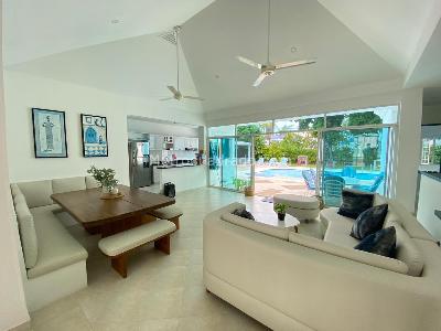 Casa de 4 alcobas en venta en Cn Campestre El Peñón, Girardot, 500 m² · foto 3 de 14