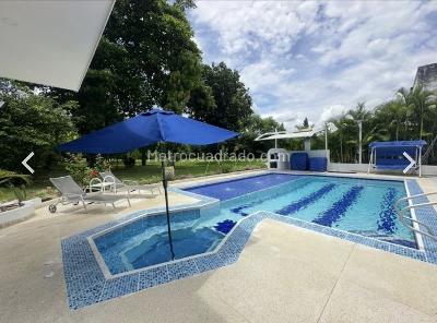 Casa de 4 alcobas en venta en Cn Campestre El Peñon, Girardot, 500 m² · foto 16 de 20