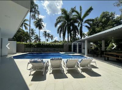 Casa de 5 alcobas en venta en Condominio Campestre El Peñon, Girardot, 700 m² · foto 13 de 18