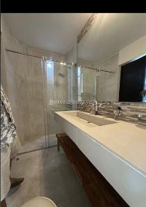 Casa de 5 alcobas en venta en Condominio Campestre El Peñon, Girardot, 700 m² · foto 17 de 18