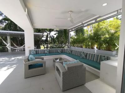 Casa de 5 alcobas en venta en Condominio Campestre El Peñon, Girardot, 300 m² · foto 4 de 20