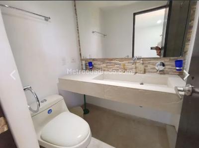 Casa de 5 alcobas en venta en Condominio Campestre El Peñon, Girardot, 300 m² · foto 9 de 20