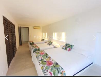 Casa de 5 alcobas en venta en Condominio Campestre El Peñon, Girardot, 300 m² · foto 11 de 20