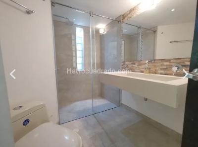Casa de 5 alcobas en venta en Condominio Campestre El Peñon, Girardot, 300 m² · foto 15 de 20